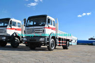 व्हाइट ऑल व्हील ड्राइव हेवी कार्गो ट्रक 35 टन लांग केबिन वन स्लीपर के साथ