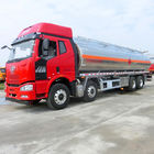 CA5310GYP63K2L6T4E4 8x4 टैंकर ट्रक / 28000L तेल वितरण ट्रक 4 - 6 मिमी कार्बन स्टील सामग्री के साथ