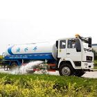 SINOTRUK HOWO 4 × 2 लाइट 5000L पानी का टैंकर ट्रक डीजल / पानी स्प्रे वाहन के साथ