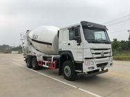 8 सीबीएम क्षमता कंक्रीट निर्माण उपकरण / Sinotruk Howo 6x4 कंक्रीट मिक्सर ट्रक