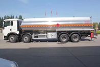 HW76 केबिन ZZ1317N4667W 8X4 यूरो 2 के साथ खतरनाक रासायनिक ट्रांसपोर्टर ट्रक