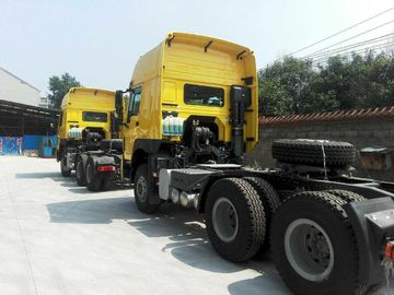 भारी शुल्क Sinotruk HOWO Beiben 6X4 10 व्हीलर इस्तेमाल किया नया प्राइम मोवर ट्रैक्टर हेड ट्रक