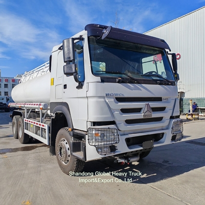 नया और इस्तेमाल किया हुआ सिनोट्रक HOWO तेल/ईंधन/पानी 371HP 6*4 बोसर टैंकर ट्रक