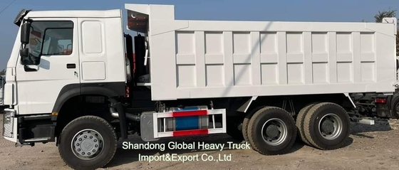 बाएं दाएं हाथ ड्राइव Sinotruck 15 25 35 टन HOWO 371HP 375HP 400HP 6X4 8X4 प्रयुक्त