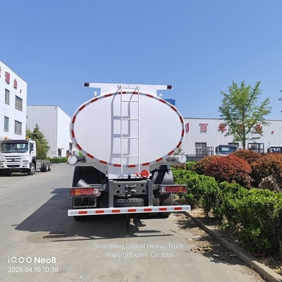 Sinotruk HOWO 6X4 20000 L 25000 L कार्गो तेल टैंकर ट्रक तेल ईंधन टैंक ट्रक
