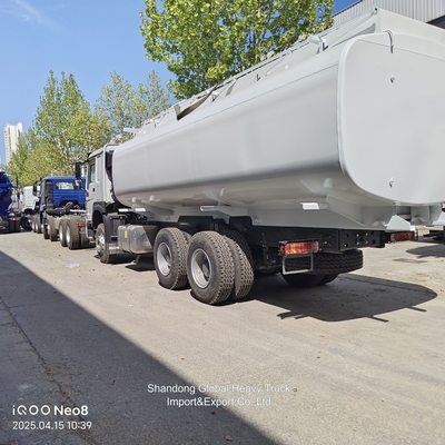 ब्रांड न्यू सिनोट्रक HOWO 6X4 20000L तेल टैंक ईंधन टैंकर ट्रक बिक्री के लिए फिलीपींस में