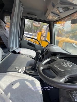HOWO 20cbm 4*2 राइट हैंड ड्राइव 266HP सीवेज सक्शन ट्रक