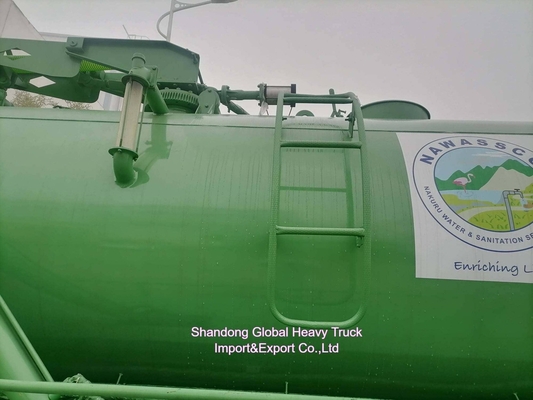 HOWO 371HP 6*4 दक्ष संग्रह के लिए नई स्थिति सीवेज सक्शन ट्रक