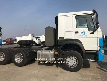 Sinotruk HOWO नया / प्रयुक्त 371HP यूरो 2 6X4 Rhd दाएं हाथ का ड्राइव ट्रक ट्रेलर हेड ट्रैक्टर ट्रक