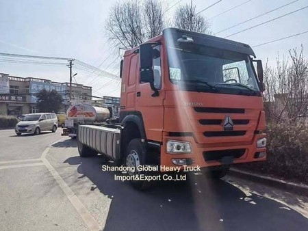 प्रयुक्त Sinotruk HOWO Nx / Shacman / FAW 371HP 400HP 6X4 ट्रैक्टर ट्रक