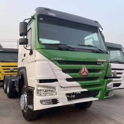 Howo 6x4 ट्रैक्टर ट्रक प्रयुक्त Sinotruk LHD RHD लंबी दूरी की ड्राइविंग ट्रेलर ट्रक सिर