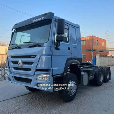 371HP और 420HP Sinotruck HOWO A7 12.00R20 टायरों के साथ 6X4 ट्रैक्टर ट्रक