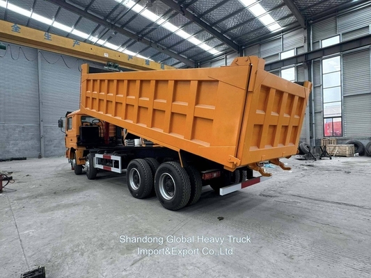 शैकमैन F3000 खनन डंप ट्रक प्रयुक्त 375HP 380HP 430 HP 6*4/8*4 डंप टिपर ट्रक 50-60 टन