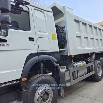 12 पहिया सिनोट्रक 40-60 टन प्रयुक्त HOWO 8X4 371HP 375HP 380HP डीजल ट्रक दाहिने हाथ का ड्राइव डंप ट्रक