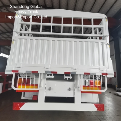 2 Axle Fence Semi-Trailer with 30-40 Tons Loading Capacity and Detachable Fence Panels for Livestock and Cargo Transport