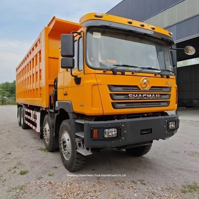 शैकमैन F3000 8×4 डंप ट्रक जिसमें 400HP डीजल इंजन और भारी-भरकम निर्माण के लिए फ्रंट लिफ्टिंग स्टाइल है