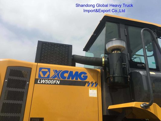 XCMG XC948E 4 टन रेटेड लोड फ्रंट व्हील लोडर जिसमें 2.4 M3 बकेट लोड और 7882*2500*3405mm स्पेसिफिकेशन है