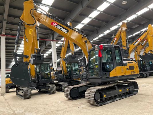 XCMG XE470D 47 टन क्रॉलर खुदाई करने वाला यंत्र जिसमें 250 kW वीचाई इंजन और 2.2-2.5 m³ भारी मिट्टी हटाने के लिए बाल्टी है