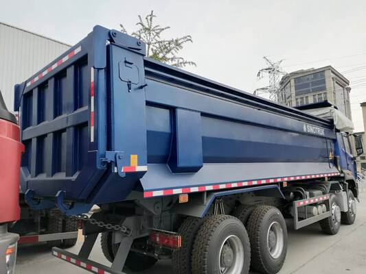 10 घन मीटर पुनर्निर्मित HOWO कंक्रीट मिक्सर ट्रक, 371HP इंजन के साथ, लागत प्रभावी कंक्रीट डिलीवरी के लिए