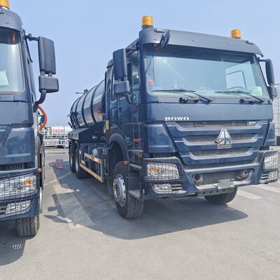 सेप्टिक टैंक सफाई और औद्योगिक अपशिष्ट के लिए 6×4 ड्राइव और 336HP इंजन के साथ HOWO 15CBM वैक्यूम सीवेज सक्शन ट्रक