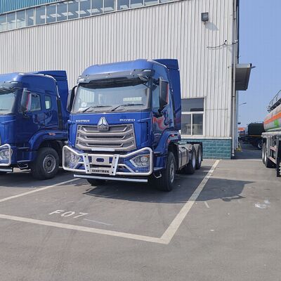 भारी माल परिवहन के लिए 380 एचपी इंजन और भारी शुल्क फ्रेम के साथ HOWO NX 6×4 ट्रैक्टर ट्रक