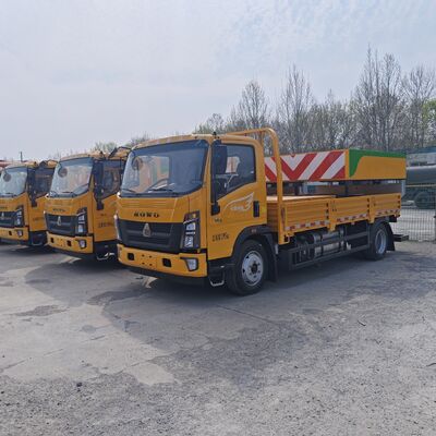 हाइड्रोलिक नियंत्रण प्रणाली और राजमार्ग सुरक्षा के लिए मॉड्यूलर ऊर्जा अवशोषित डिजाइन के साथ HOWO 4×2 डीजल इंजन क्रैश कुशन ट्रक