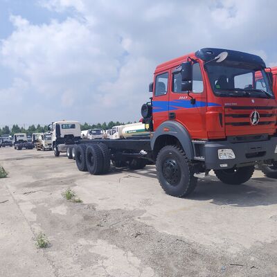 BEIBEN 2642 भारी खनन के लिए 420HP WEICHAI इंजन और 30-40 टन पेलोड के साथ 6×6 खनन डंप ट्रक