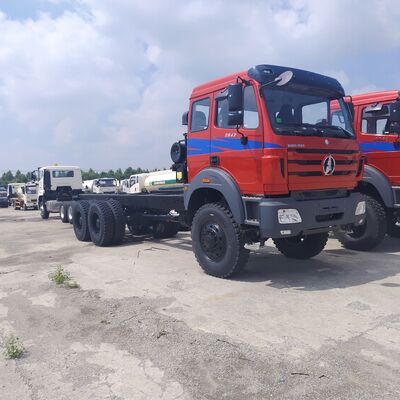 BEIBEN 2642 भारी खनन के लिए 420HP WEICHAI इंजन और 30-40 टन पेलोड के साथ 6×6 खनन डंप ट्रक
