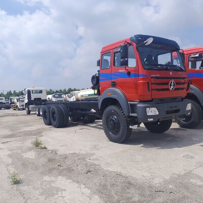 BEIBEN 2642 भारी खनन के लिए 420HP WEICHAI इंजन और 30-40 टन पेलोड के साथ 6×6 खनन डंप ट्रक