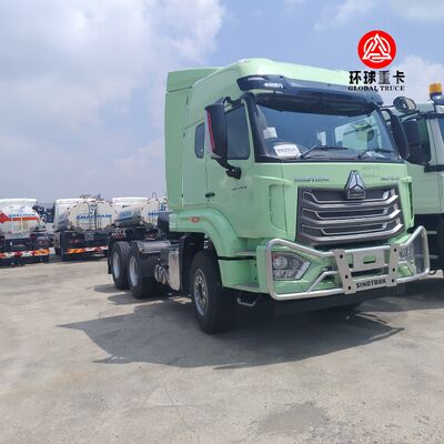 ब्रांड न्यू सिनोट्रुक HOWO NX 400HP 6x4 भारी ड्यूटी ट्रैक्टर ट्रक प्राइम मोवर अंतर्राष्ट्रीय माल परिवहन के लिए