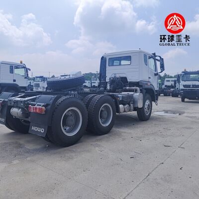 नई HOWO NX 6x4 ट्रैक्टर हेड ट्रक 371HP भारी शुल्क रसद परिवहन के लिए डीजल प्राइम मोवर