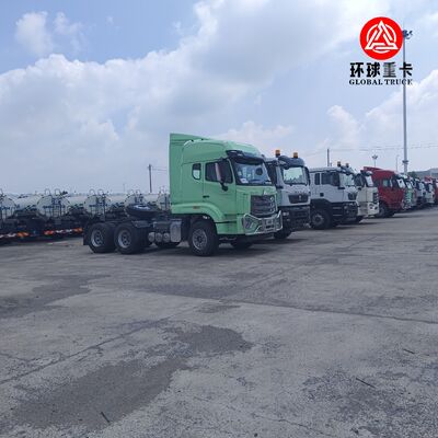 नई HOWO NX 6x4 ट्रैक्टर हेड ट्रक 371HP भारी शुल्क रसद परिवहन के लिए डीजल प्राइम मोवर