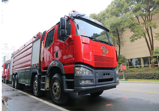 FAW CA131 फायर ट्रक 8X4 वाटर फोम ड्राई पाउडर के साथ