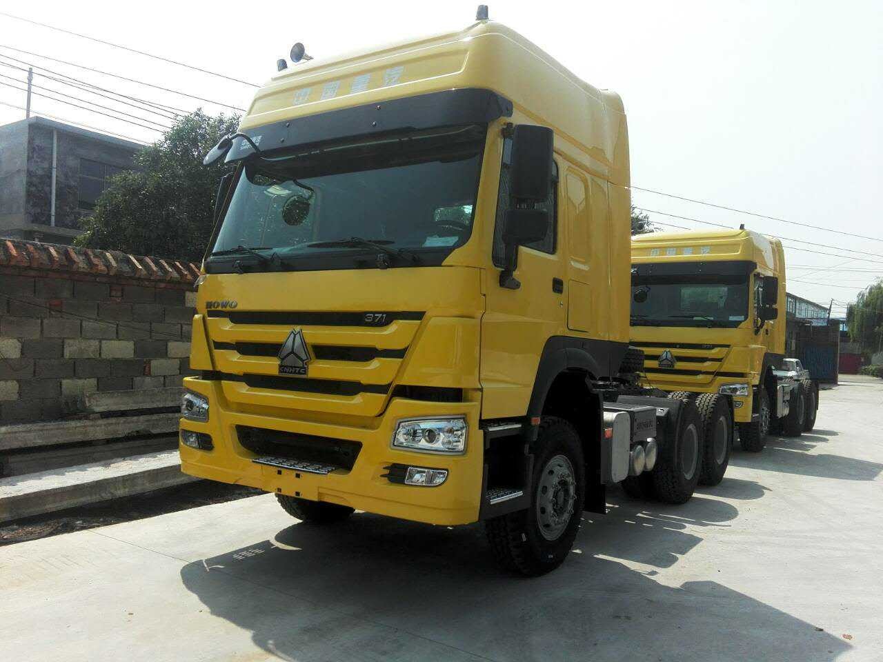 भारी शुल्क Sinotruk HOWO Beiben 6X4 10 व्हीलर इस्तेमाल किया नया प्राइम मोवर ट्रैक्टर हेड ट्रक