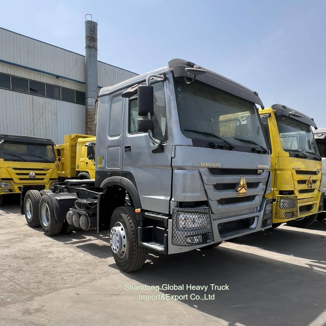 Sinotruk HOWO नया / प्रयुक्त 371HP यूरो 2 6X4 Rhd दाएं हाथ का ड्राइव ट्रक ट्रेलर हेड ट्रैक्टर ट्रक