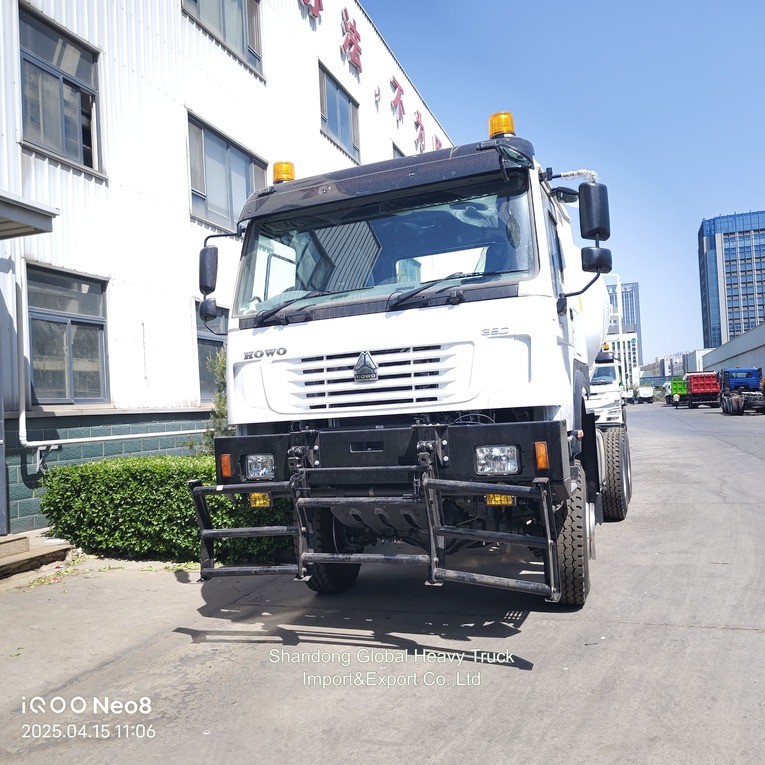 मिक्सिंग मिक्सर 10 व्हील HOWO 6X4 8cbm 9cbm 371HP कंक्रीट मिक्सर ट्रक