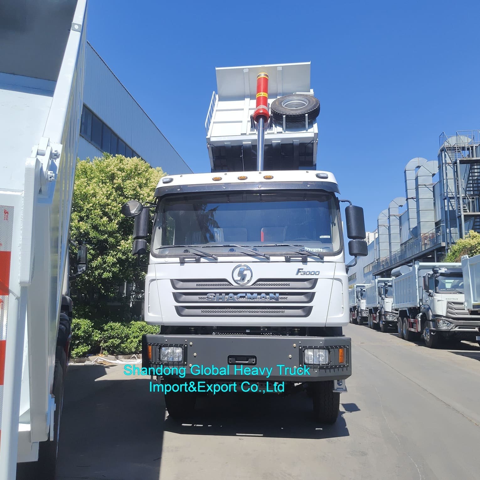 शैकमान टिपर ट्रक 380HP डम्पर 6*4/8*4 टिपिंग ट्रक F3000 सीरीज 80 / 120 टन डंप ट्रक