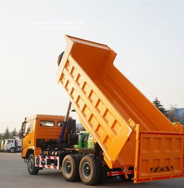 Shacman TX 6×4 Dump Truck with Weichai Engine and Reinforced Chassis for Heavy Duty Transport
